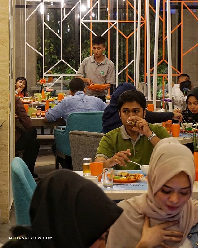 Berbuka Puasa di ibis Styles Medan Pattimura (#2)